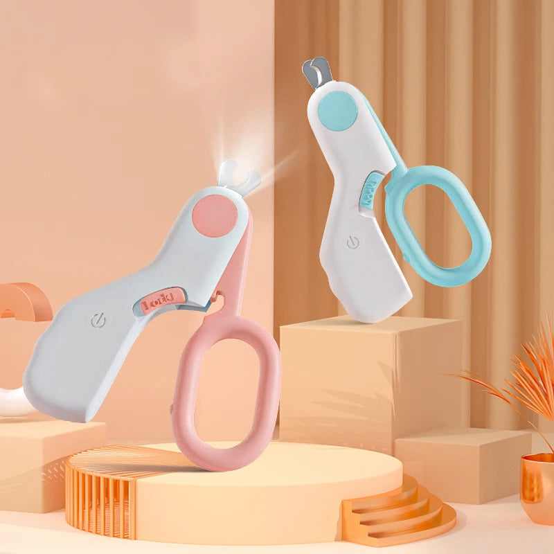 ™ LED Claw Trimmer